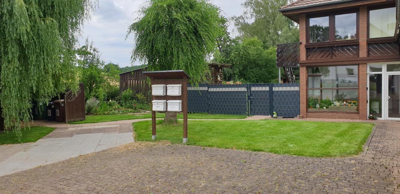 Froschkoenig Mit Teichblick Apartment Trendelburg Luaran gambar