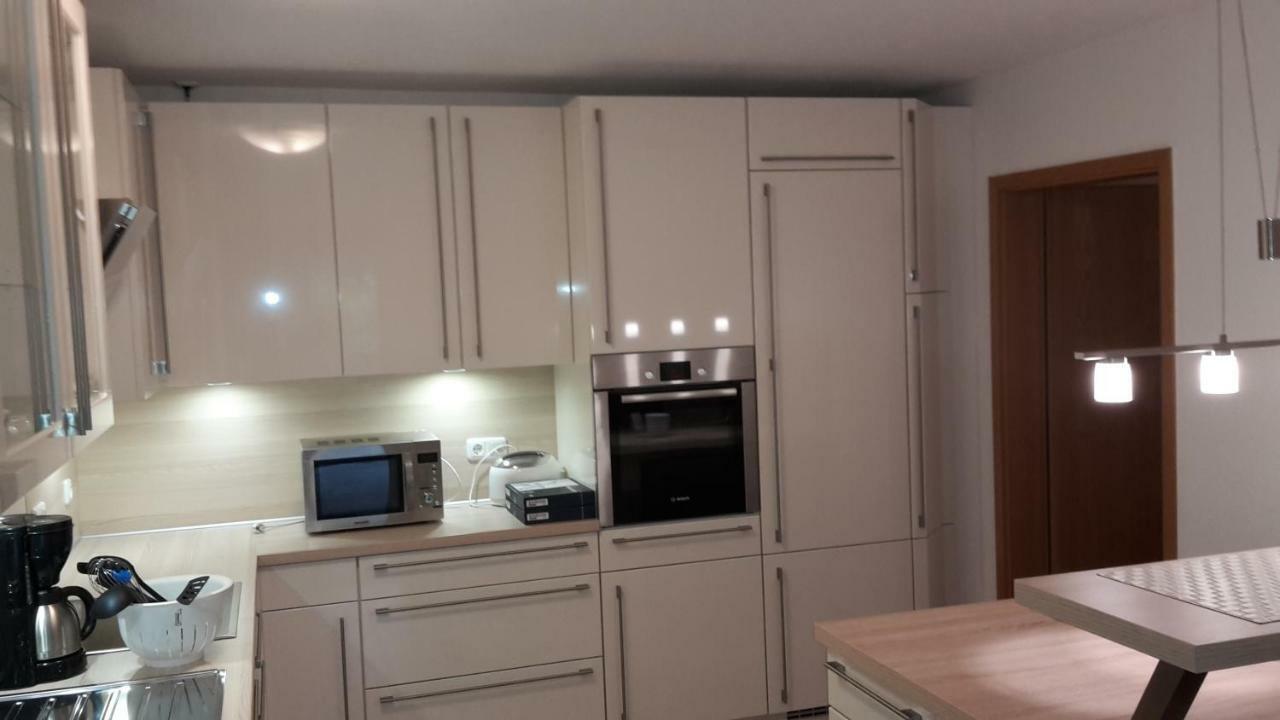 Froschkoenig Mit Teichblick Apartment Trendelburg Luaran gambar